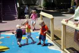 Nickelodeon play area dancing water 4.jpg
